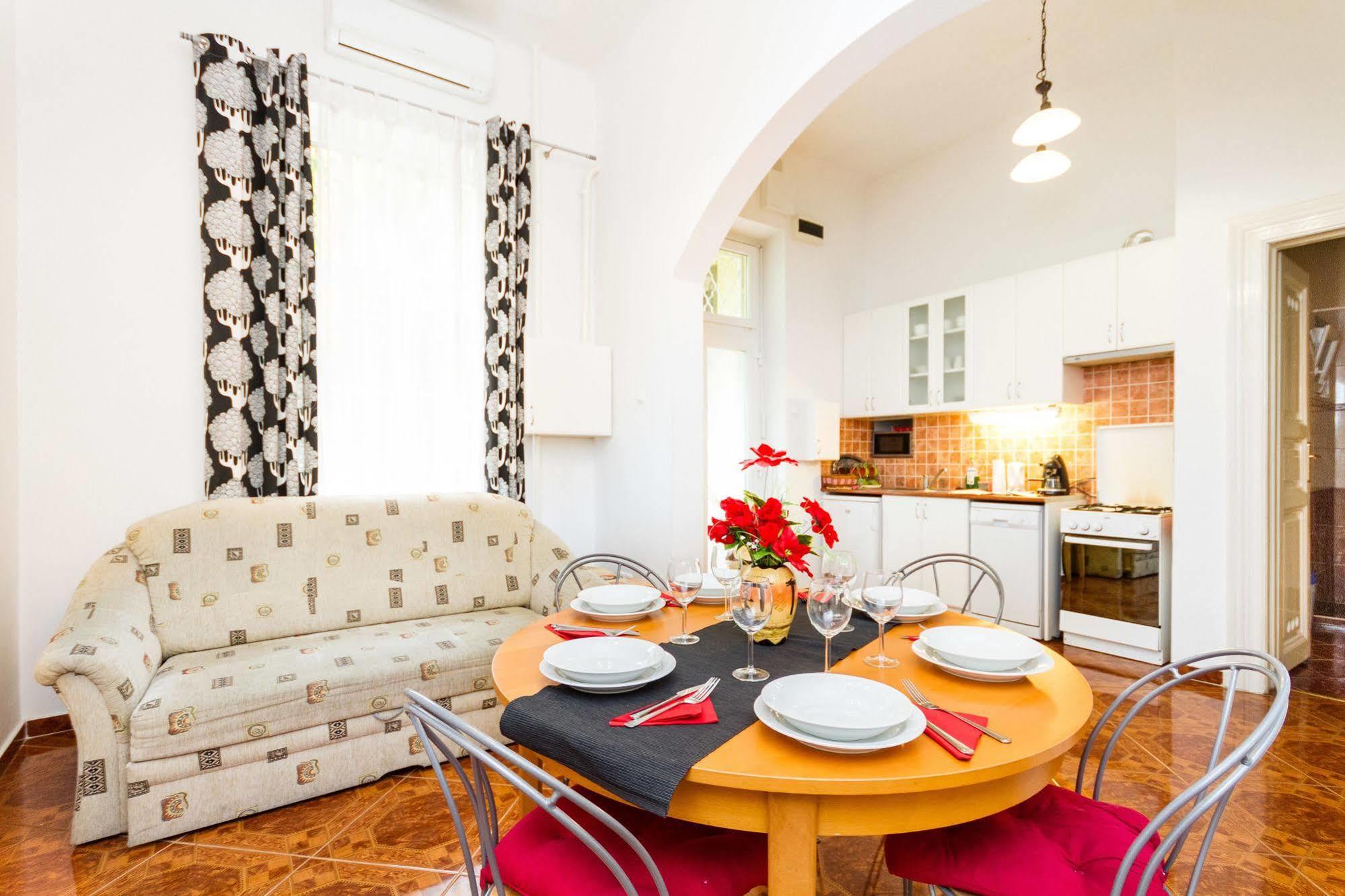 Like Home - City Center - Style Apartment Budapest Exterior foto